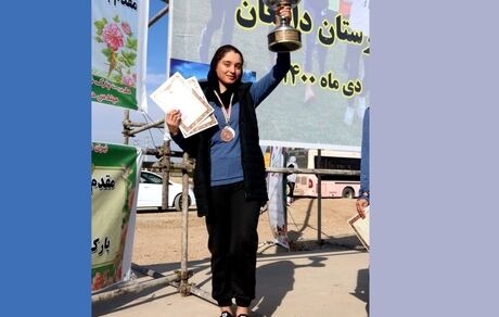 دنیا سرباشی مقام سوم دوی صحرانوردی کشور و انتخابی تیم ملی را کسب کرد