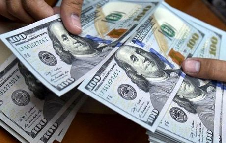 دلیل جدید نماینده مجلس در مورد تصویب ارز۴۲۰۰ تومانی