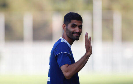 پیشنهاد نجومی چینی‌ها به مدافع پرسپولیس