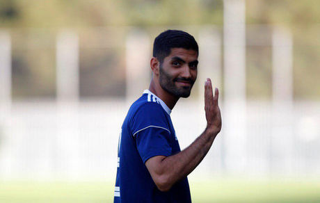 پیشنهاد نجومی چینی‌ها به مدافع پرسپولیس