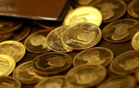 قیمت طلا کاهشی است