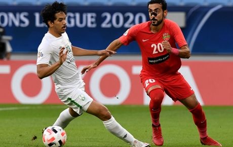 برد نفس‌گیر الاهلی مقابل شباب الاهلی در ضربات پنالتی