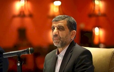 واکنش ضرغامی به سرقت فرش‌های سعدآباد