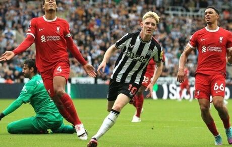بایرن، لیورپول و ناپولی پیروز شدند / درخشش مهاجم جدید در آلمان ادامه دارد