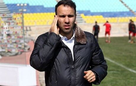 حاشیه در پرسپولیس: محسن آقای گل برکنار شد
