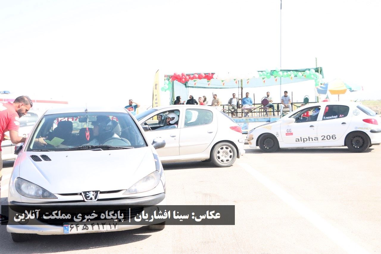 مسابقات اتومبیلرانی کشوری درگ در ارومیه