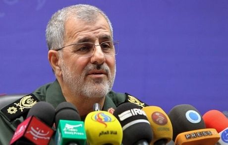 فرمانده نیروی زمینی سپاه: عراق، مردم را از اطراف مقر تروریست‌ها تخلیه کند