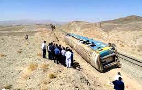 قطار تهران زاهدان از ریل خارج شد / حادثه خسارت جانی نداشت