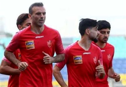 ریکاوری بازیکنان اصلی پرسپولیس و تمرینات اختصاصی ۳ بازیکن