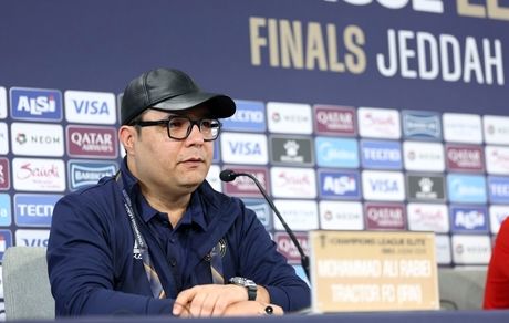 سرمربی تراکتور: اراده ما قوی‌تر از مشکلات است / برای برد به میدان می‌رویم