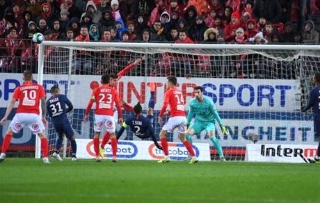 پاری‌سن‌ژرمن به سختی پیروز شد