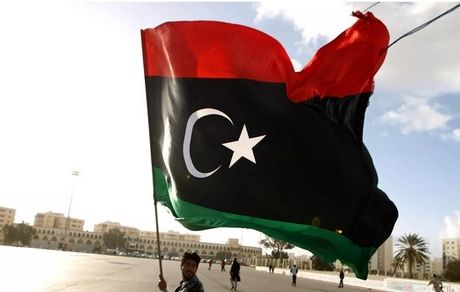 جان باختن رئیس ستاد ارتش لیبی و چند مقام دیگر بدلیل سقوط هواپیمای این کشور در ترکیه