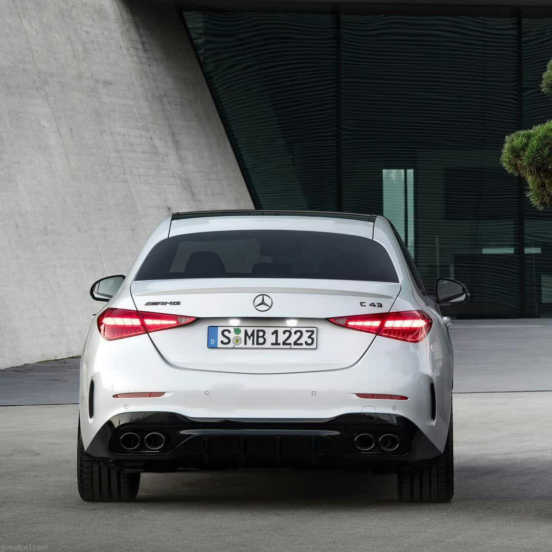 مرسدس C43 AMG 