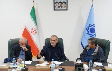 رئیس جمهور: ثبات اقتصادی در شرایط جنگی باید مورد توجه باشد