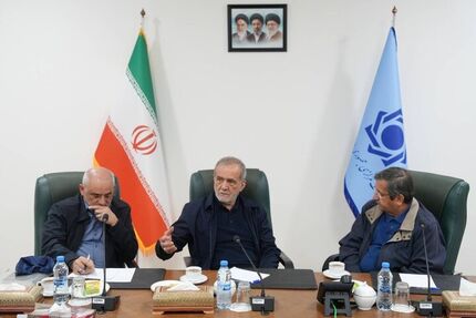 رئیس جمهور: ثبات اقتصادی در شرایط جنگی باید مورد توجه باشد