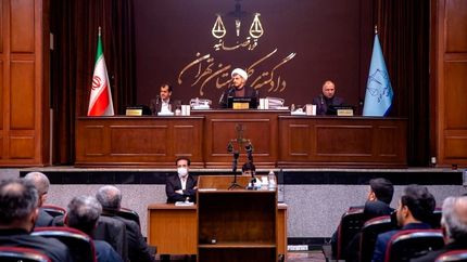 برگزاری سومین جلسه بزرگ‌ترین دادگاه منافقین با حضور خانواده قربانیان ترور