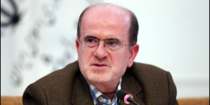 
لاهوتی: مجلس توزیع درآمد حاصل از بنزین بین مردم را بررسی کند
