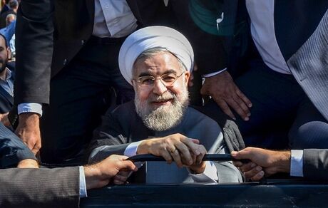 
آقای روحانی! تا کی می‌خواهید بی‌خبر باشید؟
