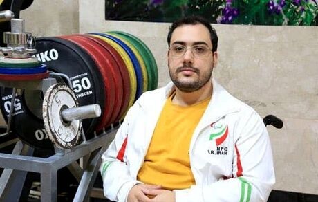روح اله رستمی نامزد دریافت جایزه بهترین ورزشکار مرد سال ۲۰۲۱ شد