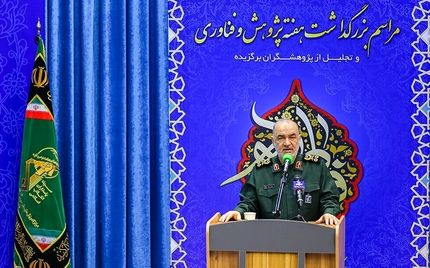 فرمانده کل سپاه پاسداران: فضای مجازی تنها راه باقی مانده برای دشمن است