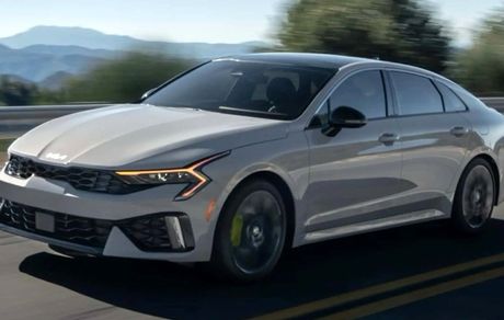 فراخوان ۳۰۰ هزار خودروی کیا و هیوندای بدلیل ایراد بحرانی باک سوخت