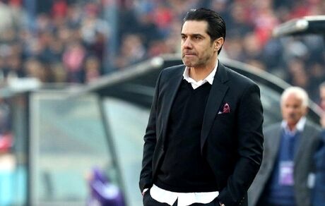 پیروانی پرسپولیسی ماند