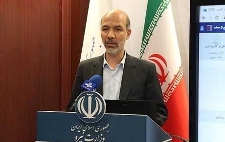 وزیر نیرو: آخرین پروژه احیای دریاچه ارومیه کلید می‌خورد