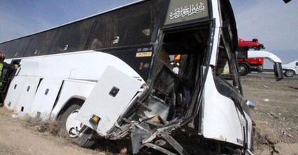خروج اتوبوس از جاده در محور فردوس بشرویه / سه نفر مصدوم شدند