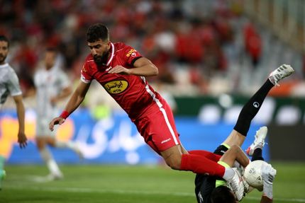 بازگشت پرسپولیس به رده دوم با شکست شهرخودرو / فولاد، سپاهان را در هم شکست / گلگهر قلعهنوعی هوادار را هم شکست داد