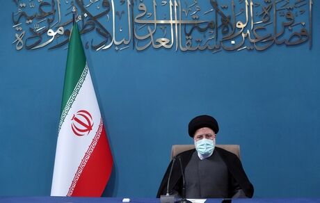 دشمنان با استفاده از شبکه‌های ماهواره‌ای و مجازی استقامت فرهنگی و مبانی ارزشی و دینی جامعه را هدف گرفته‌اند