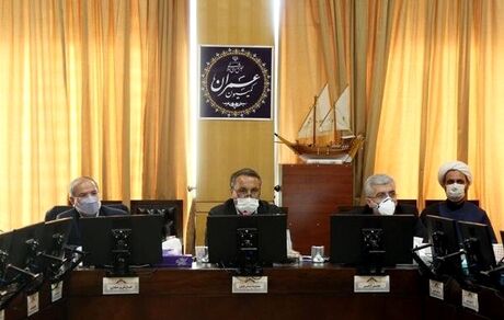 ارائه گزارش وزیر صمت در خصوص قیمت و نحوه توزیع مصالح ساختمانی