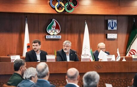 خبرنگاران به انتخابات فدراسیون کشتی راه داده نشدند