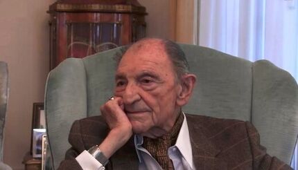 حمله توئیتری اردشیر زاهدی به رضا پهلوی: امثال او را خائن می دانم