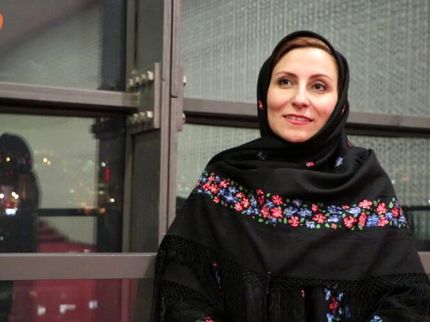 کارگردان «قصه دختران فروغ» حضور در بخش رقابتی جشنواره فجر را نپذیرفت