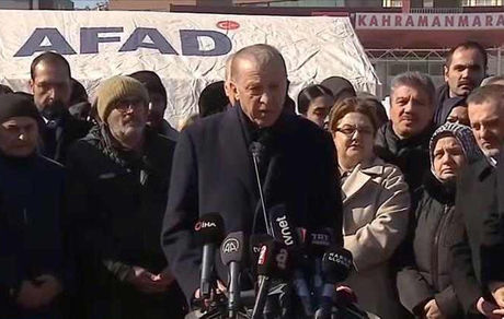 اردوغان: در یک سال، ۱۰ استان زلزله‌زده را از نو خواهیم ساخت