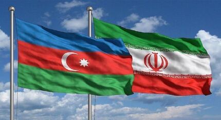 ایران و جمهوری آذربایجان تفاهم‌نامه همکاری ریلی امضا کردند