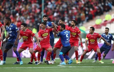 ۹ بازیکن سرخابی در آستانه از دست دادن دربی ۹۹