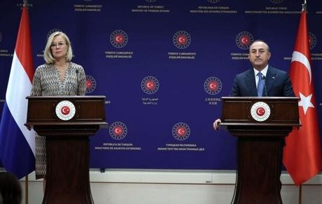 آنکارا: برنامه‌ای برای پذیرش پناهجویان افغان نداریم/ اروپا فکر نکند می‌تواند ترکیه را دور بزند