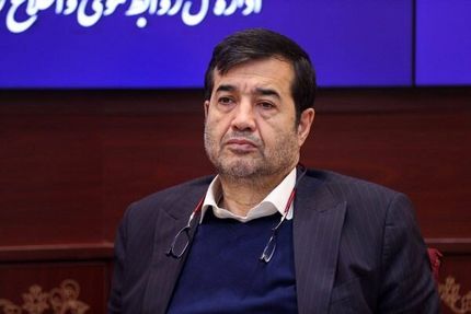 وزیر ورزش: مسابقات لیگ را در روز برگزار کنید