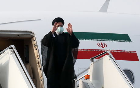 رئیس جمهور قطر را به سمت تهران ترک کرد