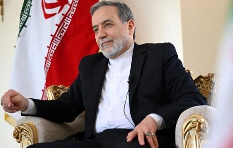 عراقچی: فرصت این وجود دارد تا ایالات متحده یک «رئیس جمهور صلح» داشته باشد