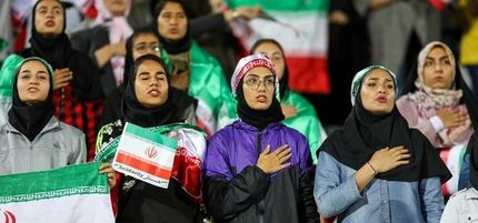 هفته دوم لیگ برتر با حضور بانوان تماشاگر