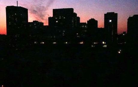 برق لبنان به طور کامل رفت