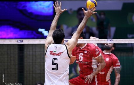 لیگ برتر والیبال: شهرداری ارومیه صدرنشین باز هم باخت / رقابت برای صعود جذاب‌تر شد