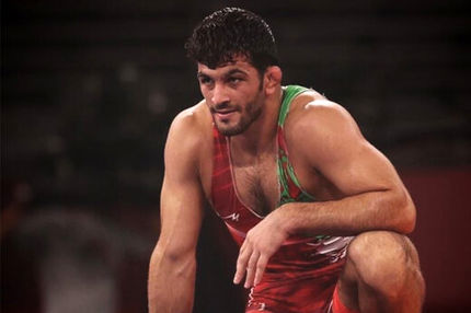 قرارداد سنگین کشتی گیر معروف با یک تیم لیگ برتری