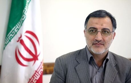 دو تابعیتی‌ بودن فرزند علیرضا زاکانی صحت ندارد