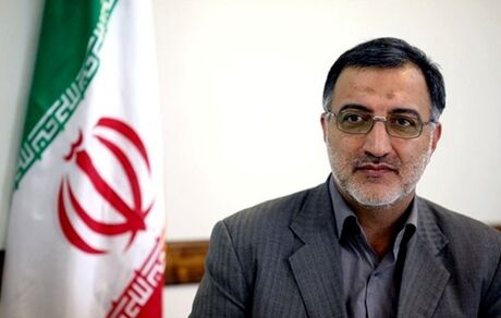 دو تابعیتی‌ بودن فرزند علیرضا زاکانی صحت ندارد