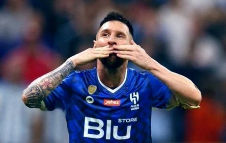 صفحه لیگ قهرمانان آسیا، عکس مسی را با پیراهن الهلال منتشر کرد