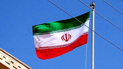 کویت، ۲ دیپلمات ایرانی را اخراج کرد