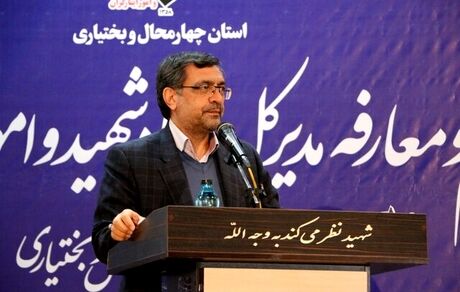 پیام شهدا باید به نسل جدید منتقل شود